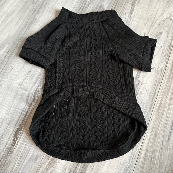 Dog / Cat Cozy Knitted Sweater  – Soft & Warm Winter Pullover - Black - small - Picture 2 of 6